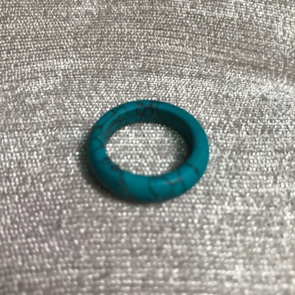 ❌SOLD❌ Vintage 1980’s Turquoise Ring Size 6 - Picture 2 of 5